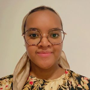 Photo d'une assistante de trésorerie